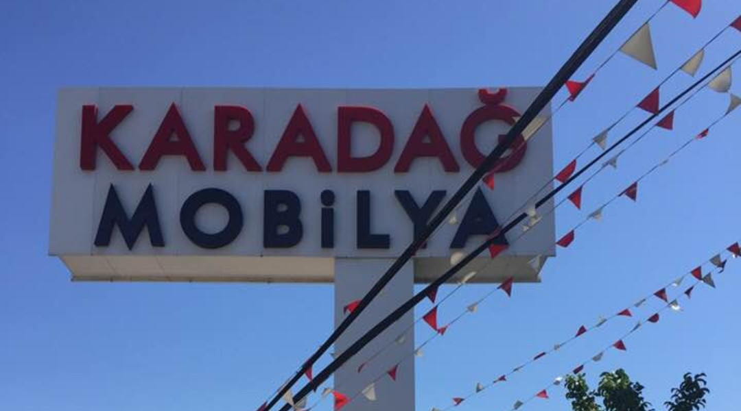 Karadağ Mobilya - Totem Tabela