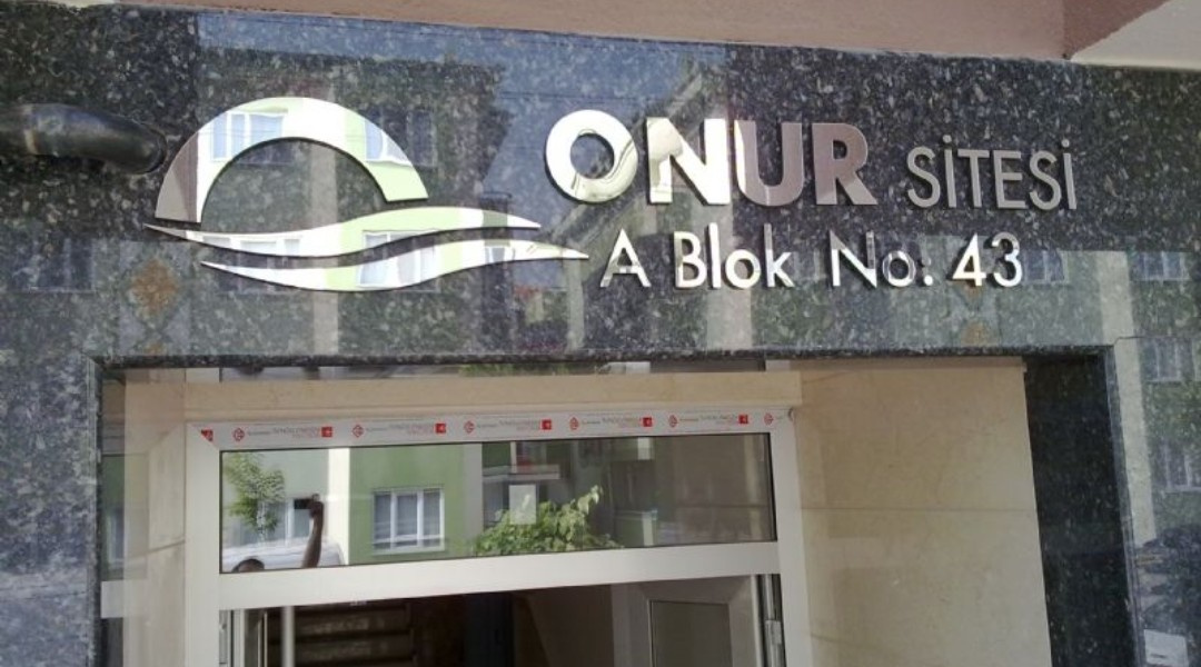 Onur Sitesi - Krom Harf Tabela