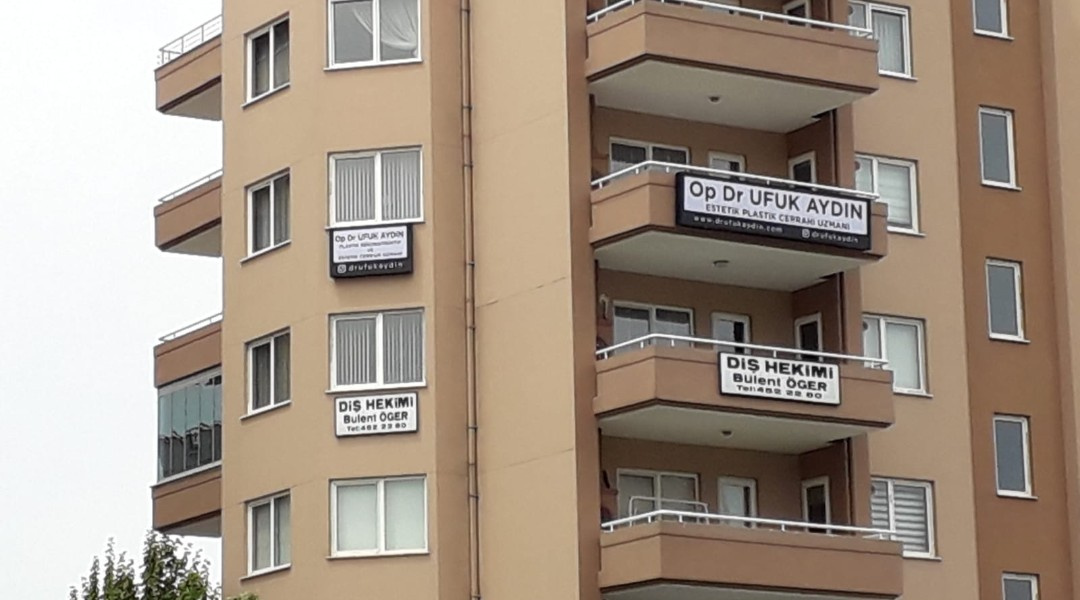 Op. Dr. Ufuk Aydın - Vinil Germe Tabela