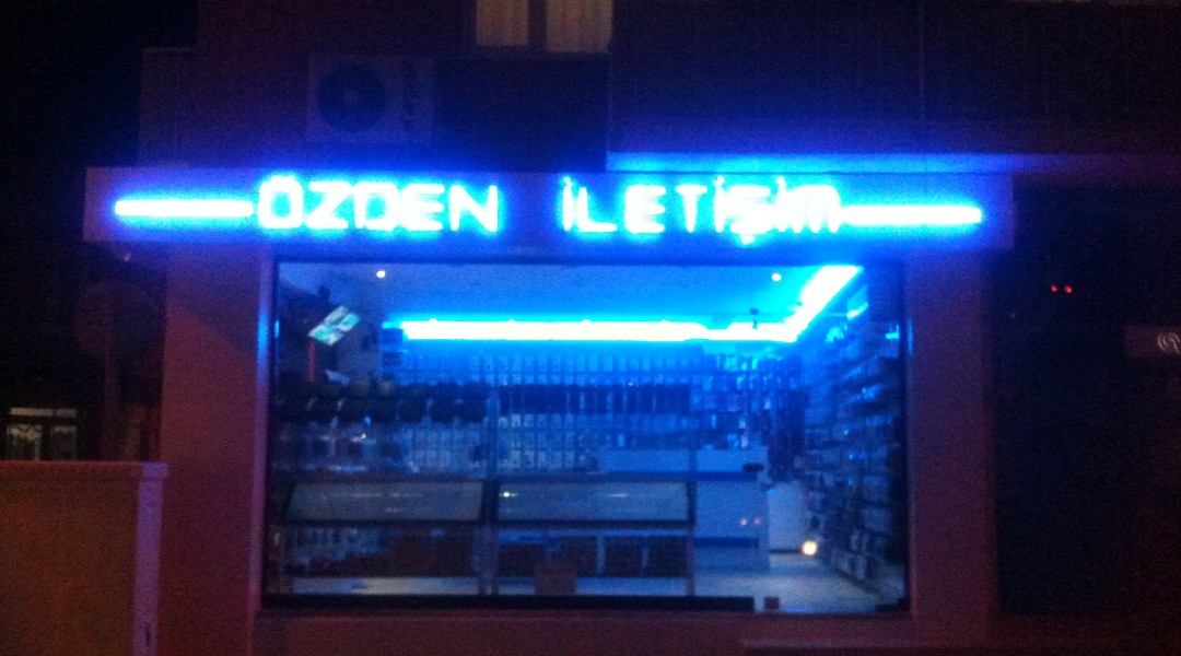 Özden İletişim - Işıklı Tabela