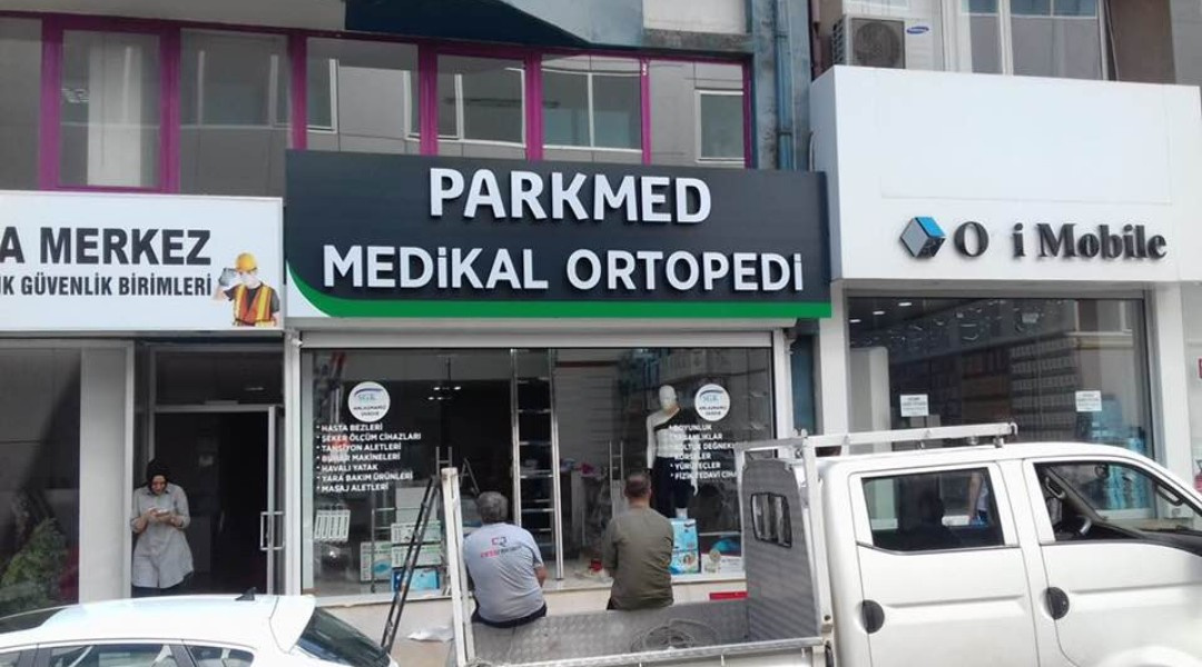 Parkmed Medikal - Pleksi Kutu Harf Tabela