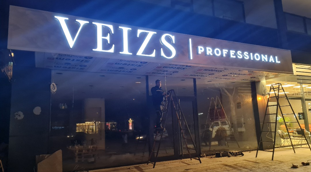 Veizs - Işıklı Tabela